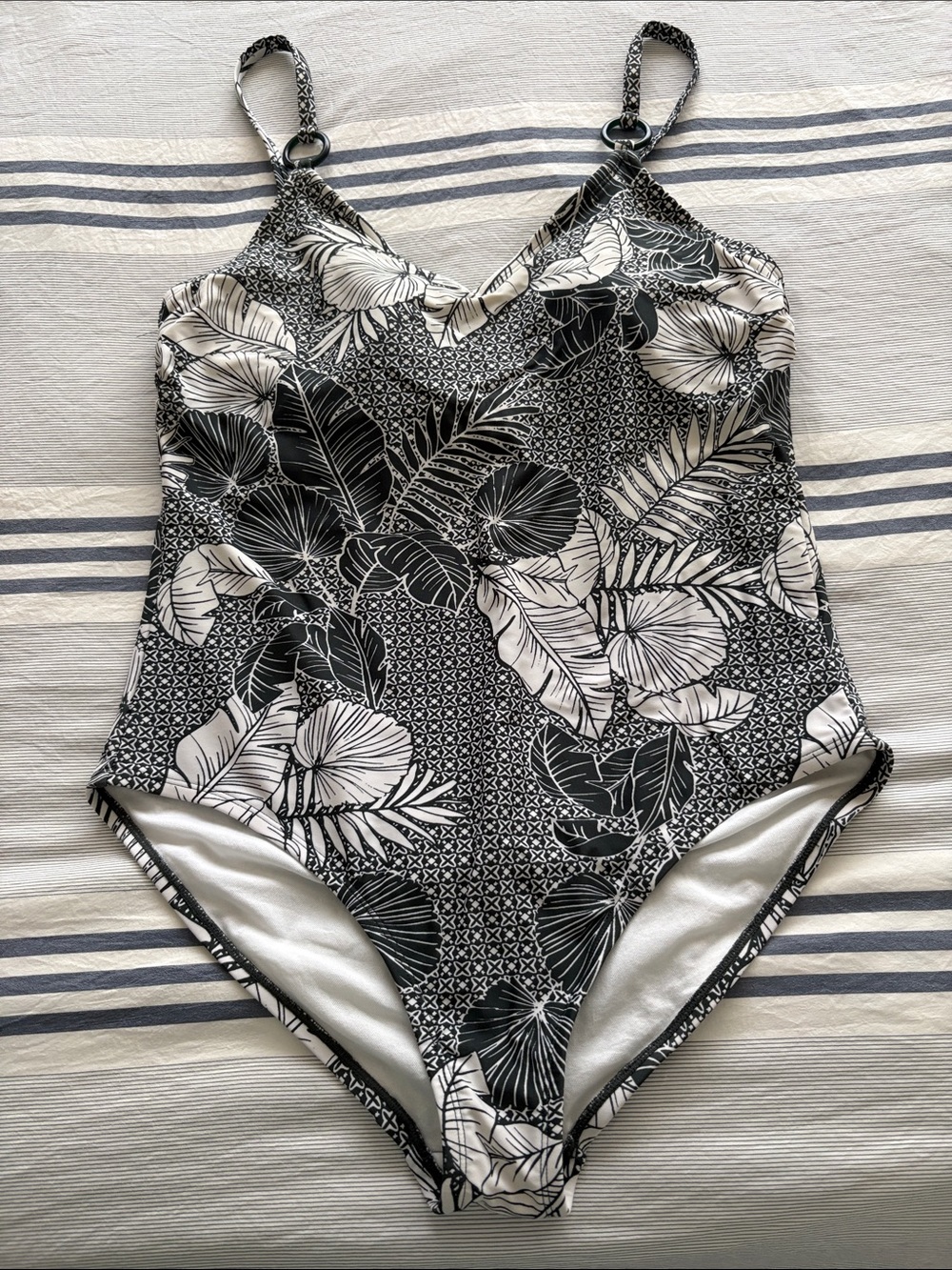 Women’s Tropical One-Piece Swimsuit